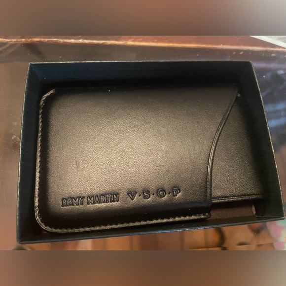 Rémy Martin VSOP Leather Wallet - Picture 1 of 4